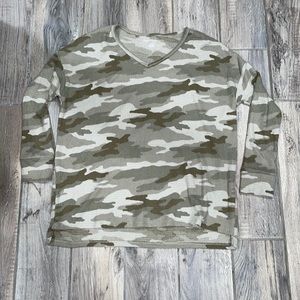 American Eagle Camo Womens Sweater